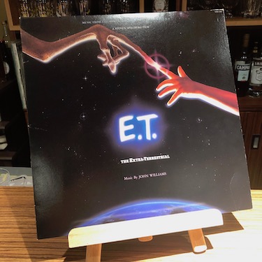 E.T. - THE EXTRA-TERRESTRIAL